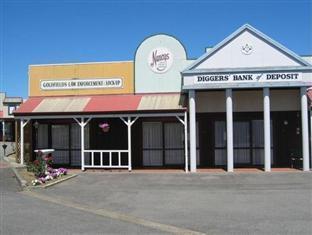The Village 3* Te Anau